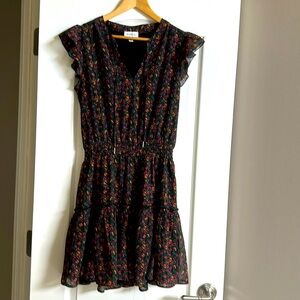 Evereve Dress Small - . Worn few times. Double layered, no c thru. 0 smoke,0pet